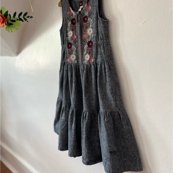 EUC Tea Collection sz 7 girls tiered chambray embroidery dress full skirt MINT - Picture 4 of 11